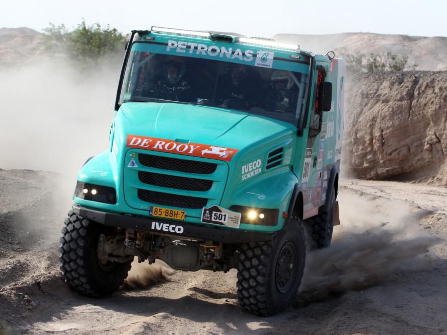  Iveco PowerStar Evolution 4x4 2012 года  (фото 8 из 12)